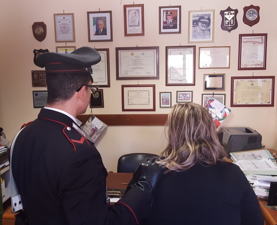 Stalking su colf rumene: arrestato palermitano